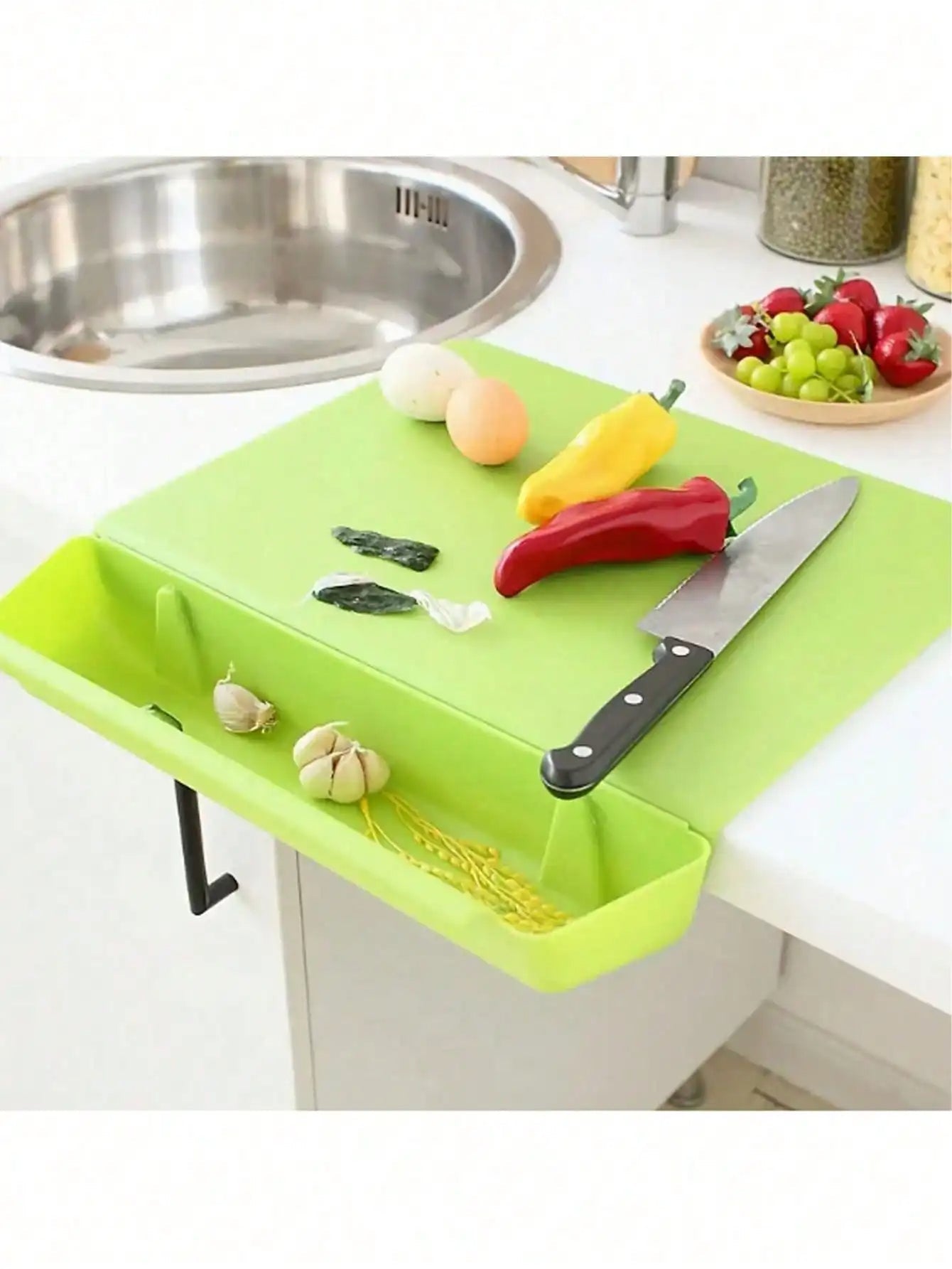 2 in 1 Cutting Board with Container Tray