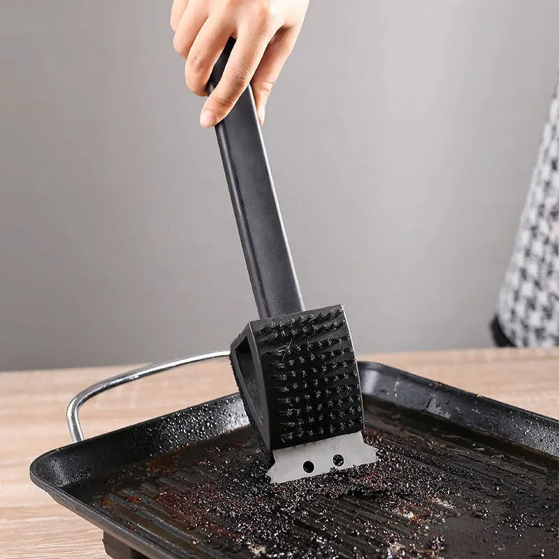 3 in 1 Barbecue Grill Brush with Scraper and Sponge